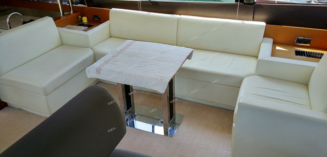 亞諾550動(dòng)力艇