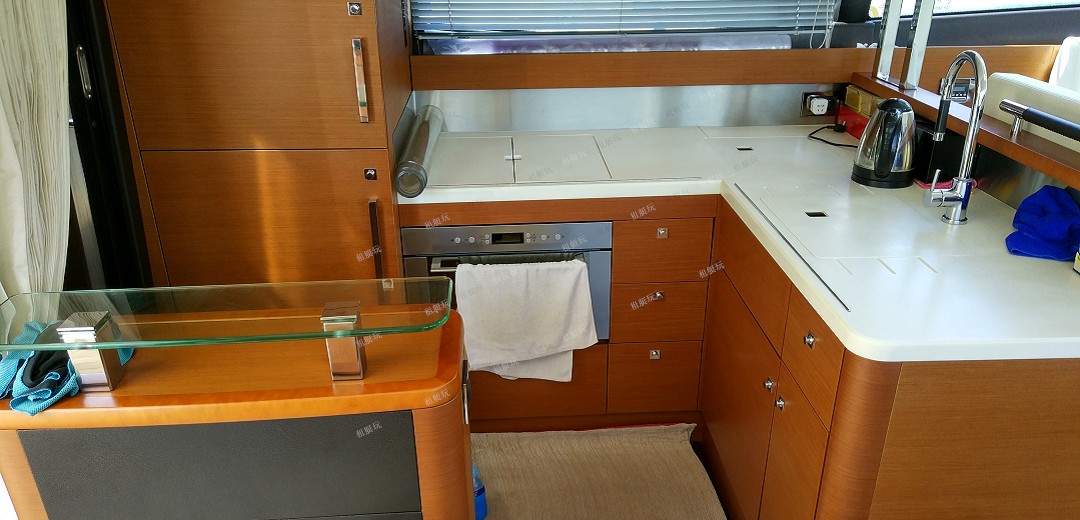 亞諾550動(dòng)力艇