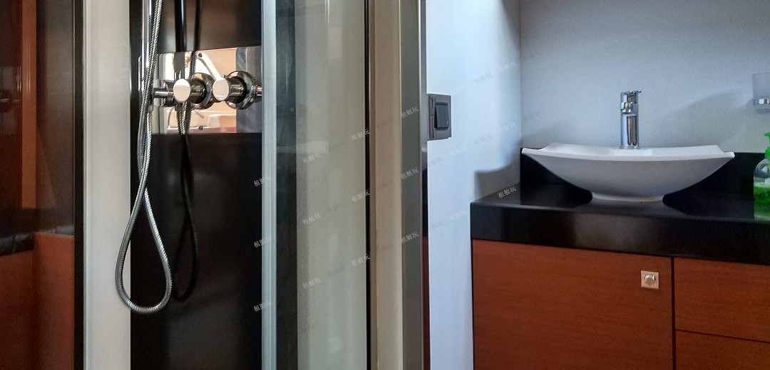 亞諾550動(dòng)力艇